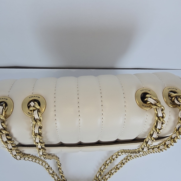 Coach Quilted Madison - Picture 4 of 15